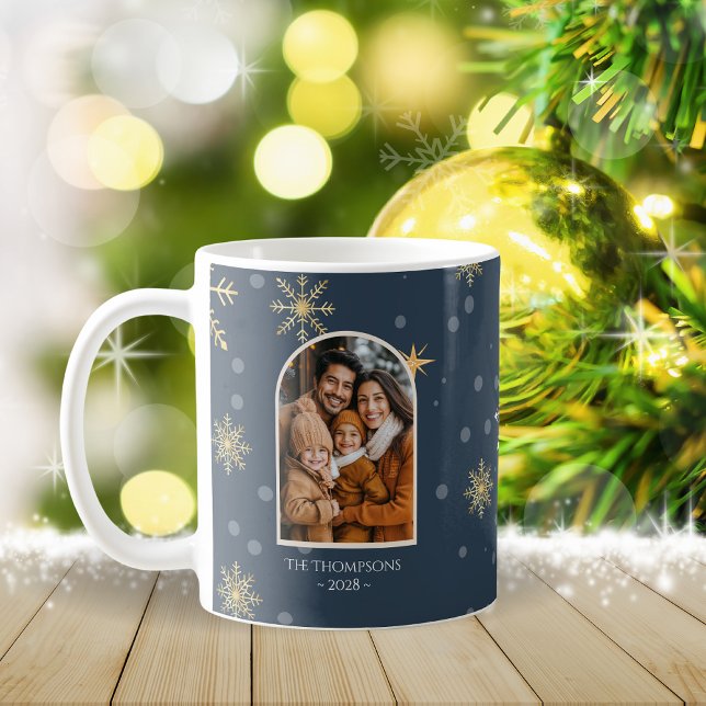 Taza De Café Navidades azules de la marina fotográfica de copos (Subido por el creador)