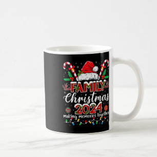 Taza De Café Navidades de familia 2024 Compitiendo con la diver