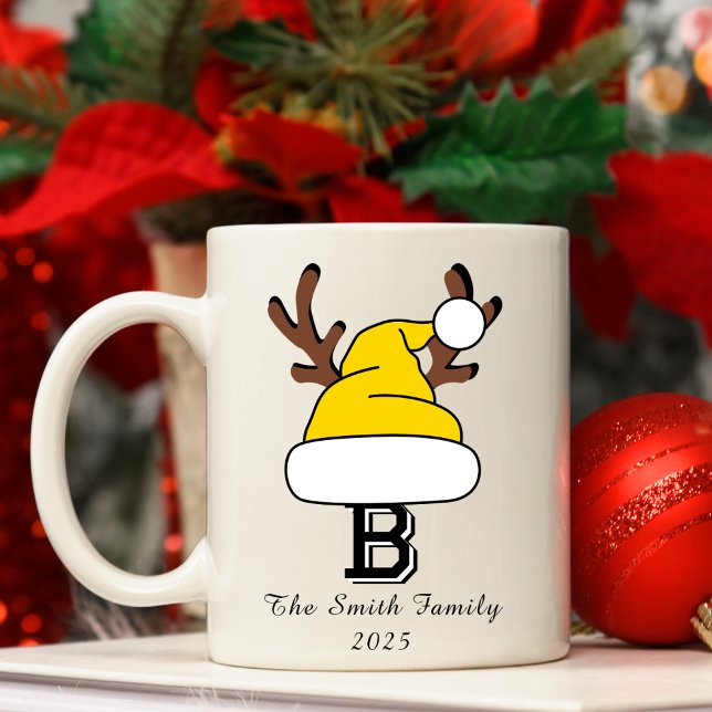 Taza De Café Navidades de la familia Gold Santa Hat Monogram (Gold Santa Hat Monogram Family Christmas Coffee Mug
)