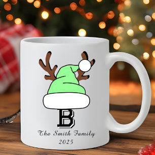 Taza De Café Navidades de la familia Monograma Mint Green Santa