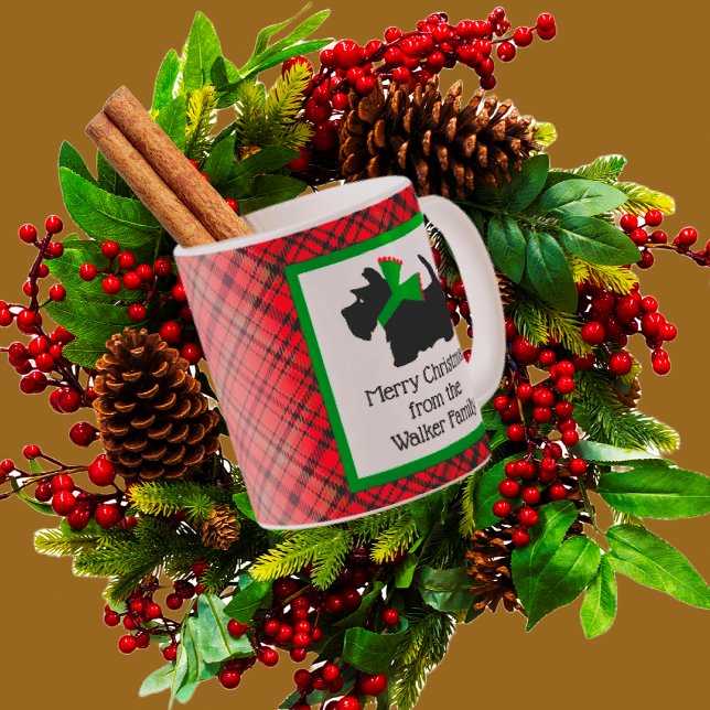 Taza De Café Navidades de perro escocés negros personalizados (Subido por el creador)