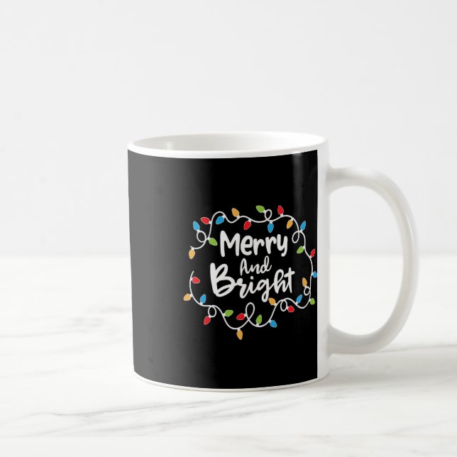 Taza De Café Navidades De Santa María Y Luminosa Noche Encende  (Derecha)