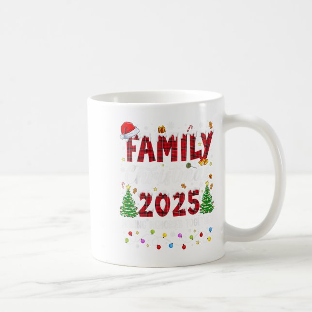 Taza De Café Navidades familiares 2025 Escuadrón coincidente Sa (Derecha)