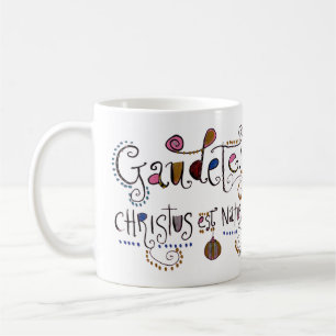 Taza De Café Navidades gaudetes latinos con letras de mano