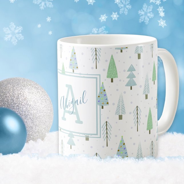 Taza De Café Navidades modernos Árboles forestales Monograma ve (Subido por el creador)