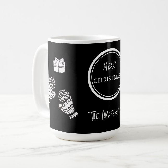 Taza De Café Navidades modernos: negro y blanco personalizado (Anverso izquierdo)