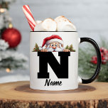 Taza De Café Navidades monogramados de Santa María Personalizad<br><div class="desc">Crea momentos mágicos que este Navidad con la familia Monogramada Navidades de Santa Coffee Mug Personalizada. Esta encantadora taza es perfecta para los niños y hace un excelente regalo de Papá Noel, con una encantadora cara de muñeco de nieve y un toque personalizado que añade un toque especial a cada...</div>