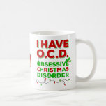 Taza De Café Navidades obsesivos irrespetuosos<br><div class="desc">Tengo OCD; Navidades obsesivos desordenan Mug presentando un diseño moderno,  divertido,  rojo y verde,  con extras curas hechas a mano como un adorno,  mistletoe,  cuerda de luces,  copo de nieve y un regalo. ¡Esta taza es graciosa!</div>