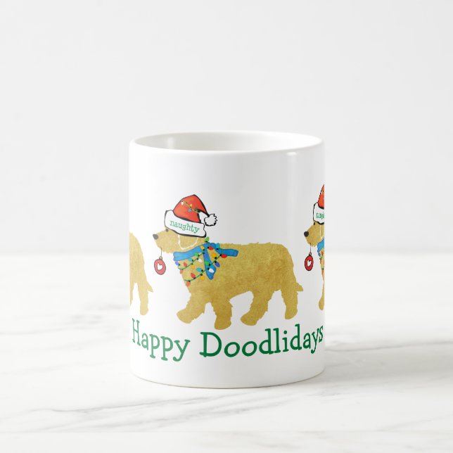 Taza De Café Navidades traviesos personalizados Goldendoodle (Centro)