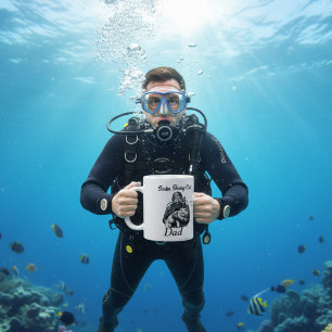 Taza De Café Negro lindo sobre papá de gato de buceo en Scuba b