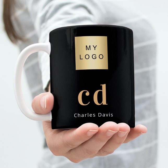 Taza De Café Negros de nombres de monograma de oro (Subido por el creador)