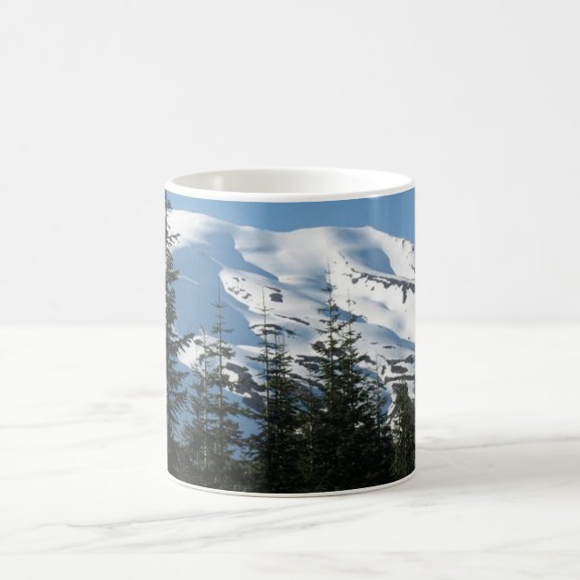 Taza De Café Nevado Mt St Helens de su base (Centro)