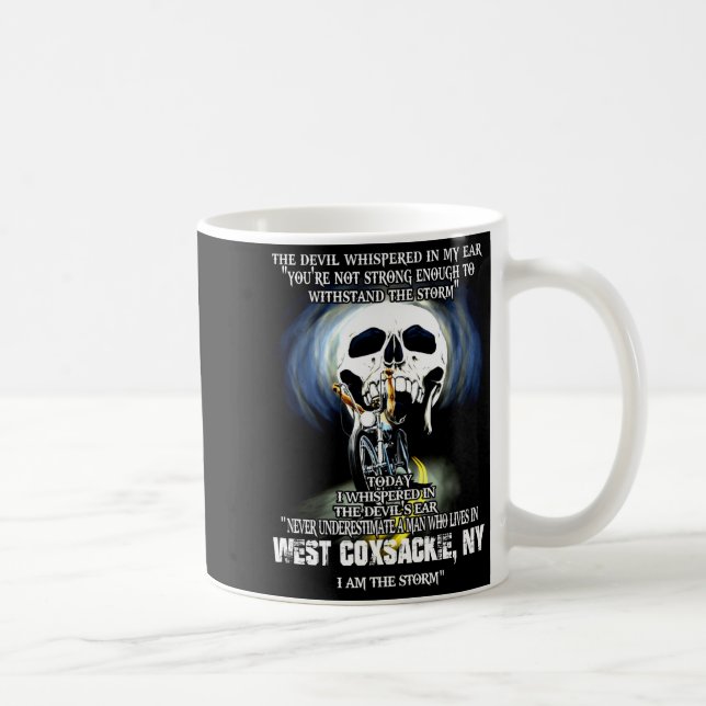 Taza De Café Never Underestimate A West Coxsackie Ny Man  (Derecha)