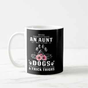 Taza De Café never underestimate an aunt who loves dogs has tat