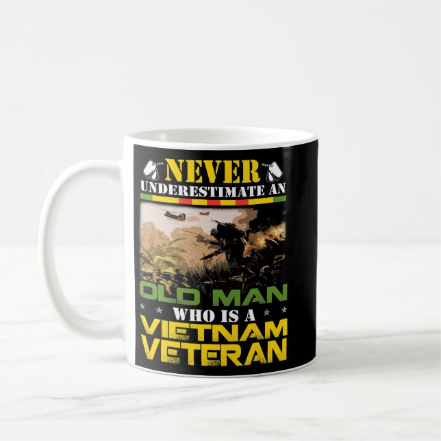 Taza De Café Never Underestimate an OLD MAN Vietnam Veteran Fat (Izquierda)