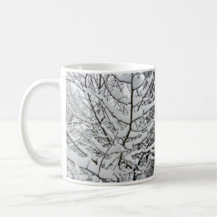 TAZA DE CAFÉ NIEVE EN LAS RAMAS