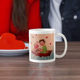 Taza De Café Niño sosteniendo el corazón en barco