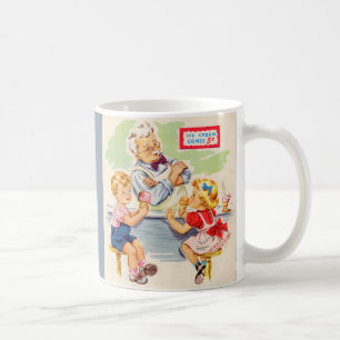 Taza De Café niños adorables en la fuente de refrescos