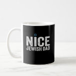 Taza De Café Niza regalo de la familia judía Hanukkah<br><div class="desc">chanukah,  menorah,  hanukkah,  dreidel,  jewish,  dad,  festividad,  religión,  navidades, </div>