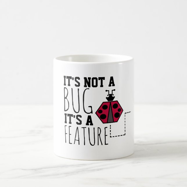 TAZA DE CAFÉ NO ES UN ERROR, ES UNA CARACTERÍSTICA (Centro)