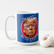 No estoy con el estúpido Trump