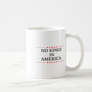 Taza De Café No hay reyes en la bandera de Estados Unidos prote