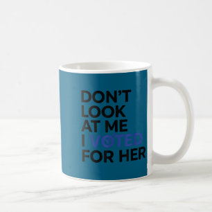 Taza De Café No me mires voté por su obra de arte
