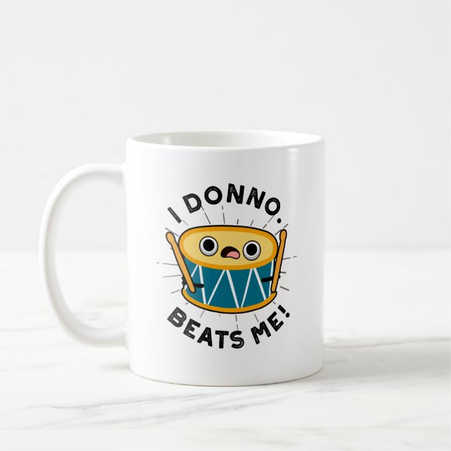 Taza De Café No me vence a mí divertido bollo de tambor (Izquierda)