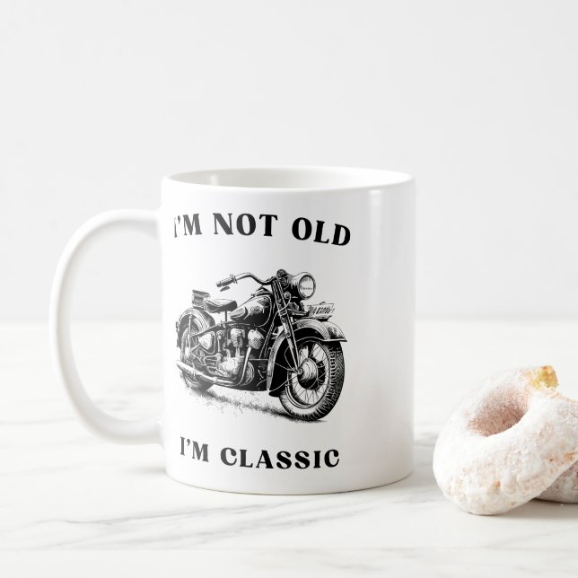 Taza De Café No soy viejo, soy clásico (Con donut)