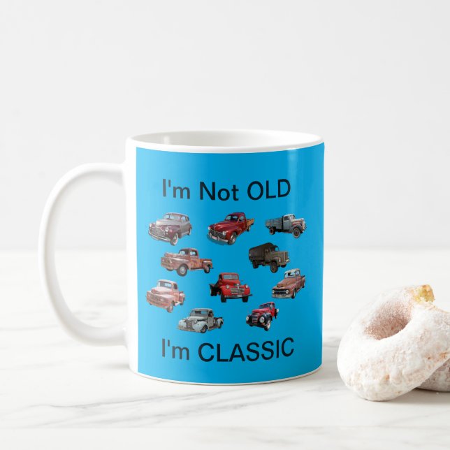 Taza De Café "No soy viejo, soy CLÁSICO" Camiones Vintage diver (Con donut)