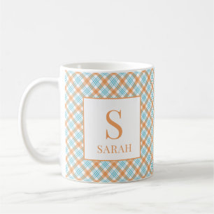 Taza De Café Nombre con monograma de cuadros escoceses de color