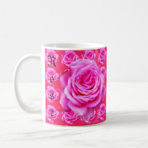 Taza De Café Nombre De Chicas Rosas En Rosas Rosadas,
