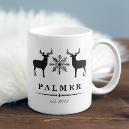 Taza De Café Nombre de familia personalizada del venado de Wood