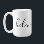 Taza De Café Nombre de guión Regalo personalizado Negro Blanco<br><div class="desc">Una hermosa botella de agua con un nombre personalizado en una fuente de guión moderna y elegante. En negro y blanco. Maravilloso como regalo para el Día de la Madre,  vacaciones,  cumpleaños,  inauguración de casa o dama de honor.</div>