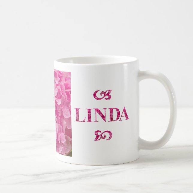 Taza De Café Nombre de "Linda", letra floral rosa suave de Hydr (Derecha)