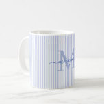Taza De Café Nombre de Monograma Moderno de Rayas Azules<br><div class="desc">Comienza tu mañana con estilo con esta taza de café personalizada a rayas azules, diseñada para brindar un encanto atemporal en cada sorbo. Con un fondo suave a rayas azules y blancas, esta elegante taza está personalizada con la inicial de tu monograma y tu nombre completo en una fuente de...</div>