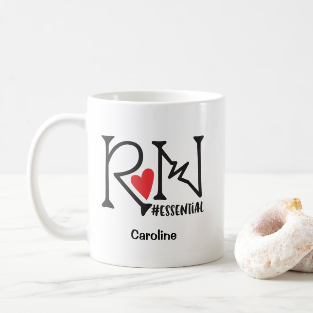 Taza De Café Nombre del personal esencial de la enfermera inscr (Con donut)