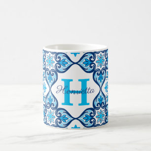 Taza De Café 💙🤍 Nombre + inicial azul - blanco Azulejos X,  