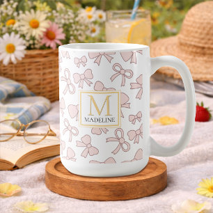 Taza De Café Nombre Monograma Dorado Niña Lazo Rosa Personaliza