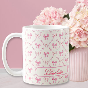 Taza De Café Nombre personalizado Coquette Pink Bow