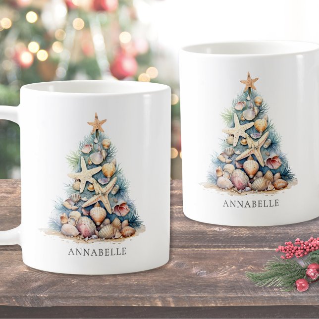 Taza De Café Nombre personalizado de la playa del árbol de Navi (Personalized Name Christmas Tree Beach Coffee Mug)