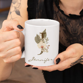 Taza De Café Nombre personalizado inicial de J Boho Floral Orqu
