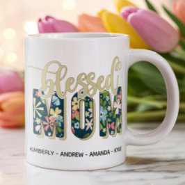 Taza De Café Nombres personalizados de niños de madres benditas