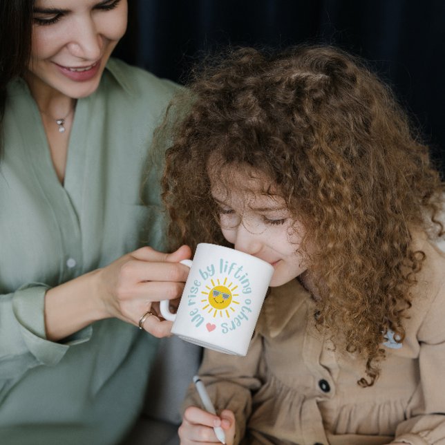 Taza De Café Nos Levantamos Levantando A Otros Mug (Subido por el creador)
