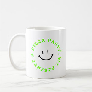 Taza De Café "Nos Merecemos una Fiesta de Pizza". Regalo Divert