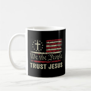 Taza De Café Nosotros confiamos en Jesús - Bandera de los Estad