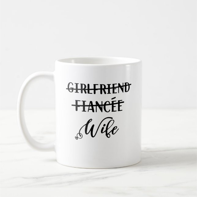 Taza De Café Novia Fiancee Esposa, Divertida Acaba De Casarse (Izquierda)