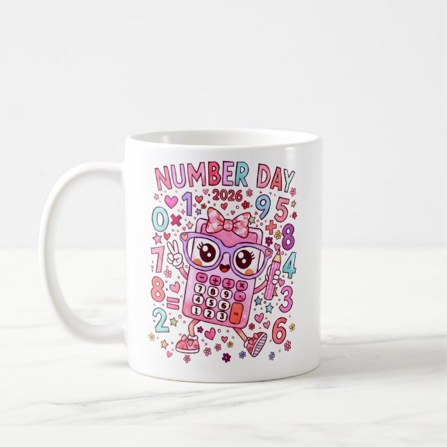 Taza De Café Number Day 2026 Cute Pink Maths Calculator Mug (Izquierda)