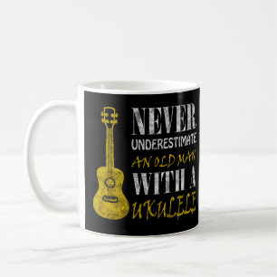 Taza De Café Nunca subestimes a un anciano con un ukuleleEsto