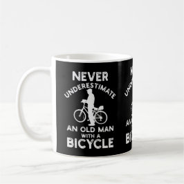 Taza De Café Nunca subestimes a un anciano con una bicicleta